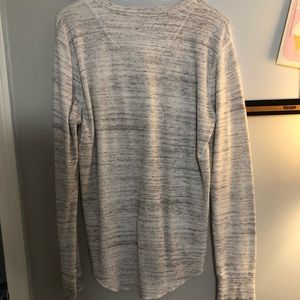 Hollister Shirts - Men’s Hollister long sleeve tee (small) Hollister Shirts - Men’s Hollister long sleeve tee (small)